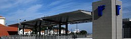 Fundão Train Station Piers, Roof structure and underpass