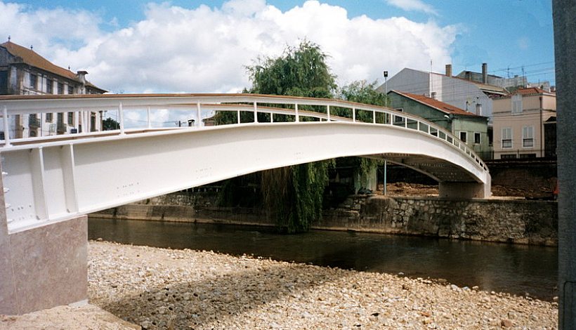 Ponte pedestre sobre o  Rio Arunca - Pombal