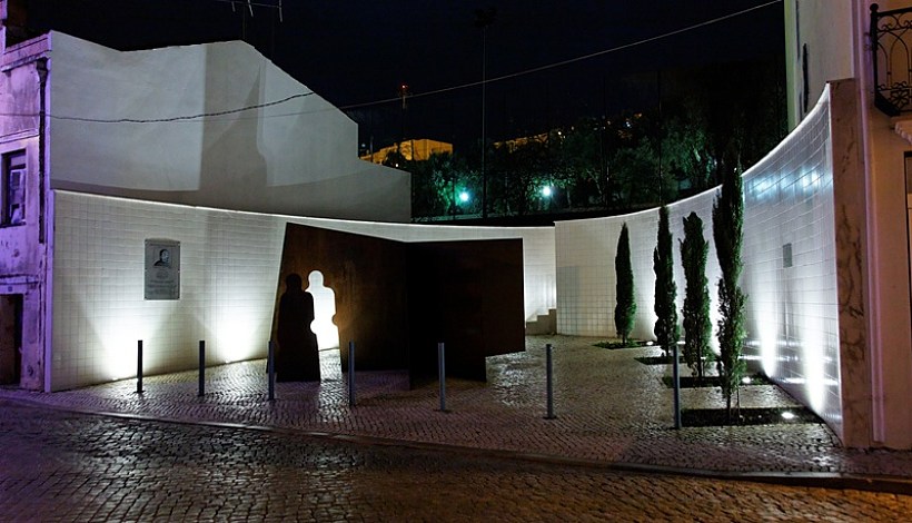 Monument for Father António de Figueiredo