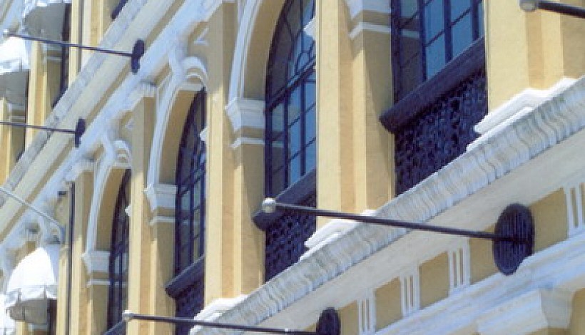 Commercial Centre at Largo do Senado 11