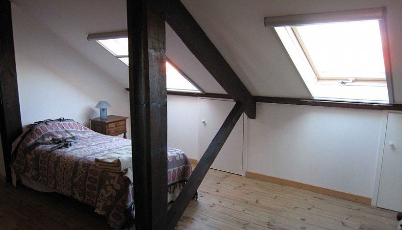 Attic in house in Escalhão